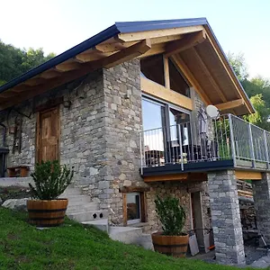  Villa Ca'del Miro Montemezzo Italië