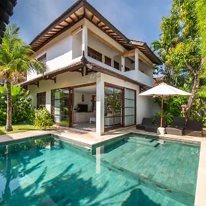 villa-bewa.ubudhotelsnow.com/